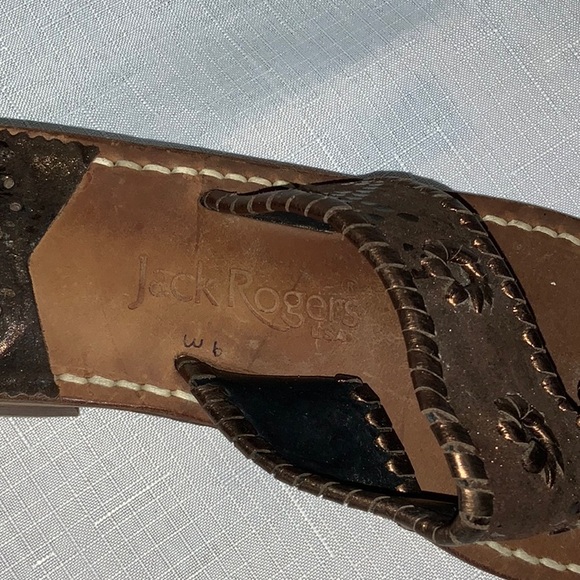 107 Jack Rogers Metallic Bronze Gold Thong Sandals - Picture 8 of 16